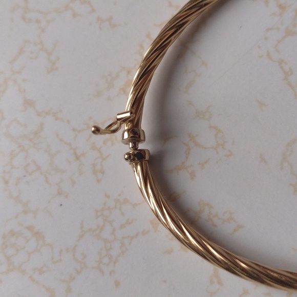 10K solid gold bracelet from Italy, new in box - Picture 7 of 16